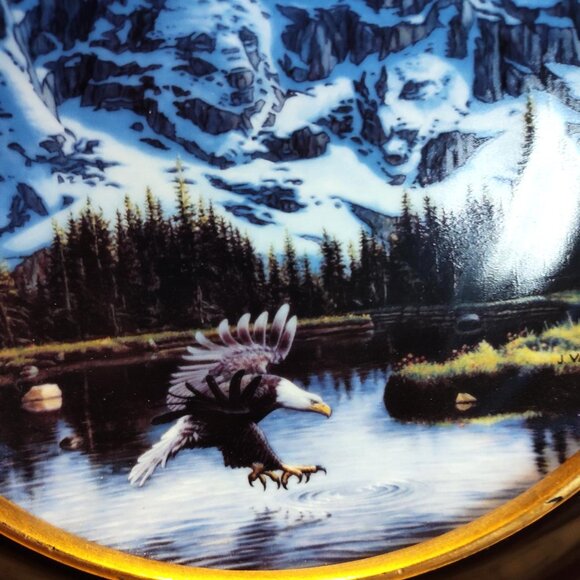 A combination of John Van Straalen's artwork by Danbury Mint, Spirit of the Wild - Picture 5 of 7